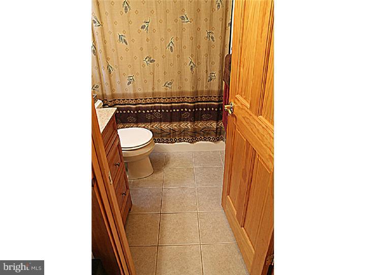 2189 Sterners Road Green Lane, PA 18054 - Photo 17 of 19