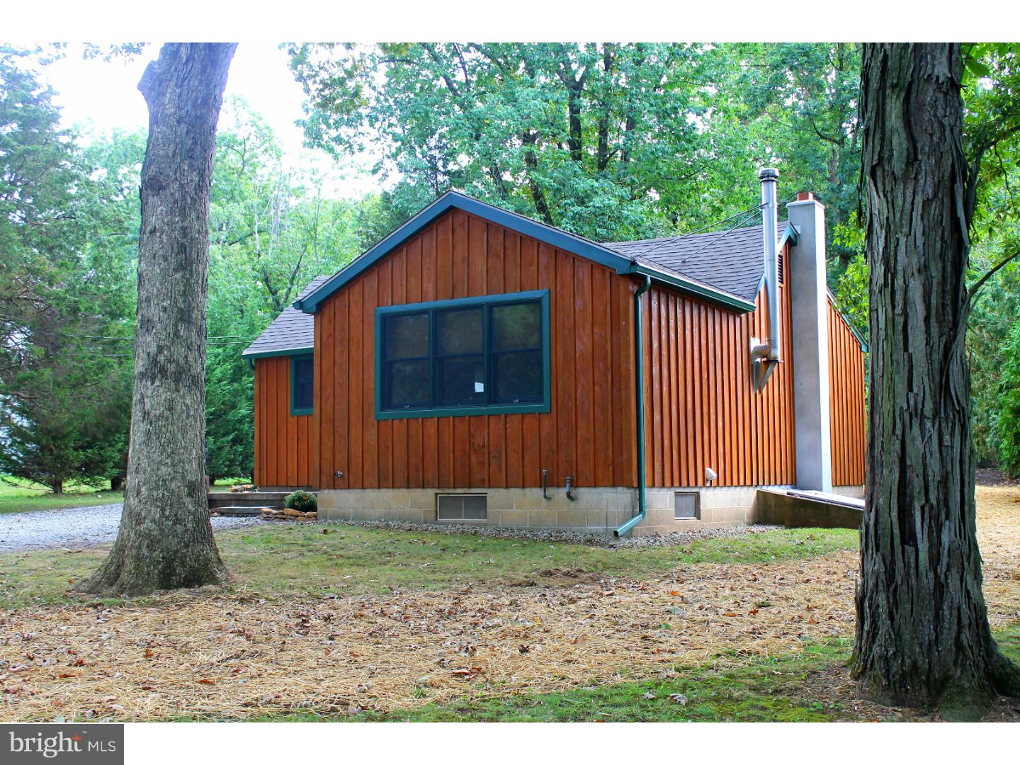2189 Sterners Road Green Lane, PA 18054 - Photo 3 of 19