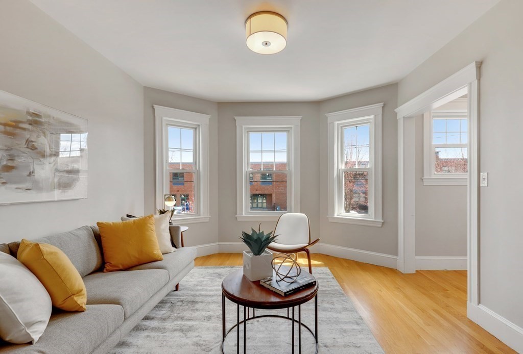 18 Yerxa Road, Unit 2 Cambridge, MA 02140 - Photo 1 of 36 Gallery Image 1