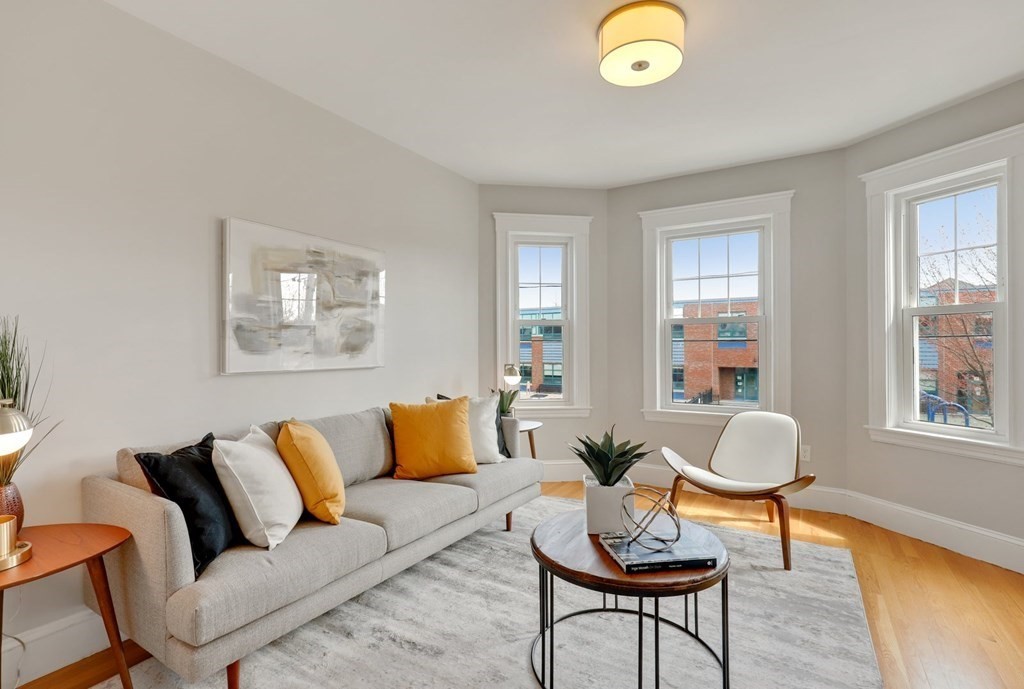 18 Yerxa Road, Unit 2 Cambridge, MA 02140 - Photo 5 of 36 Gallery Image 5