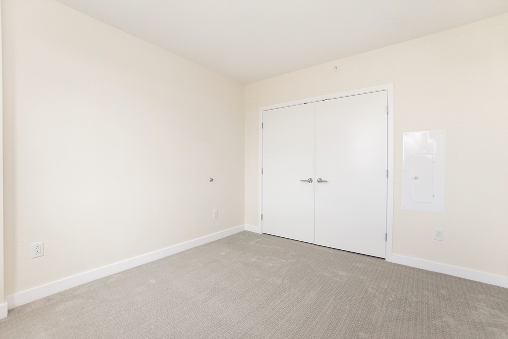 80 Fenwood Road, Unit 709 Boston, MA 02115 - Photo 13 of 37 Gallery Image 13