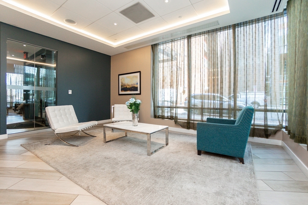 80 Fenwood Road, Unit 709 Boston, MA 02115 - Photo 21 of 37 Gallery Image 21