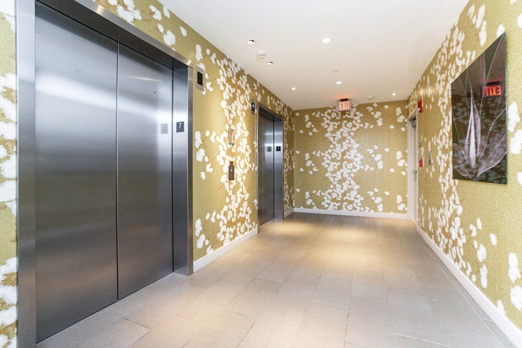 80 Fenwood Road, Unit 709 Boston, MA 02115 - Photo 27 of 37 Gallery Image 27