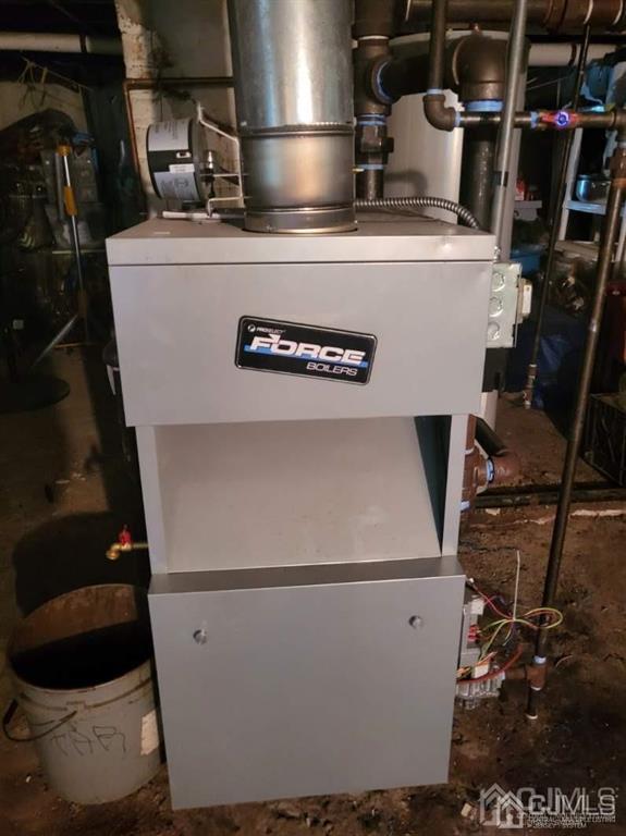 352 Front Street Dunellen, NJ 08812 - Photo 20 of 46 a close up view of washer and dryer