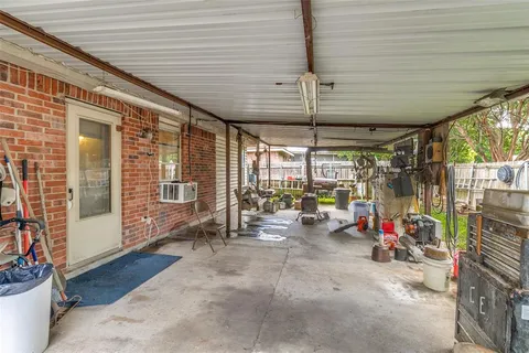 $215,000 | 222 Idlewyld Drive, Mesquite, TX 75149