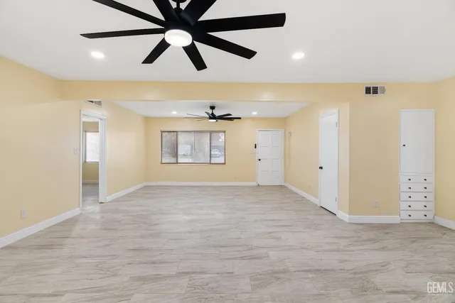 $1,150,000 | Undisclosed Address, Shafter, CA 93263