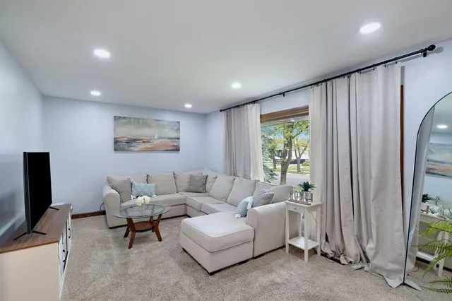 $319,000 | 824 Polk Avenue, Dyer, IN 46311