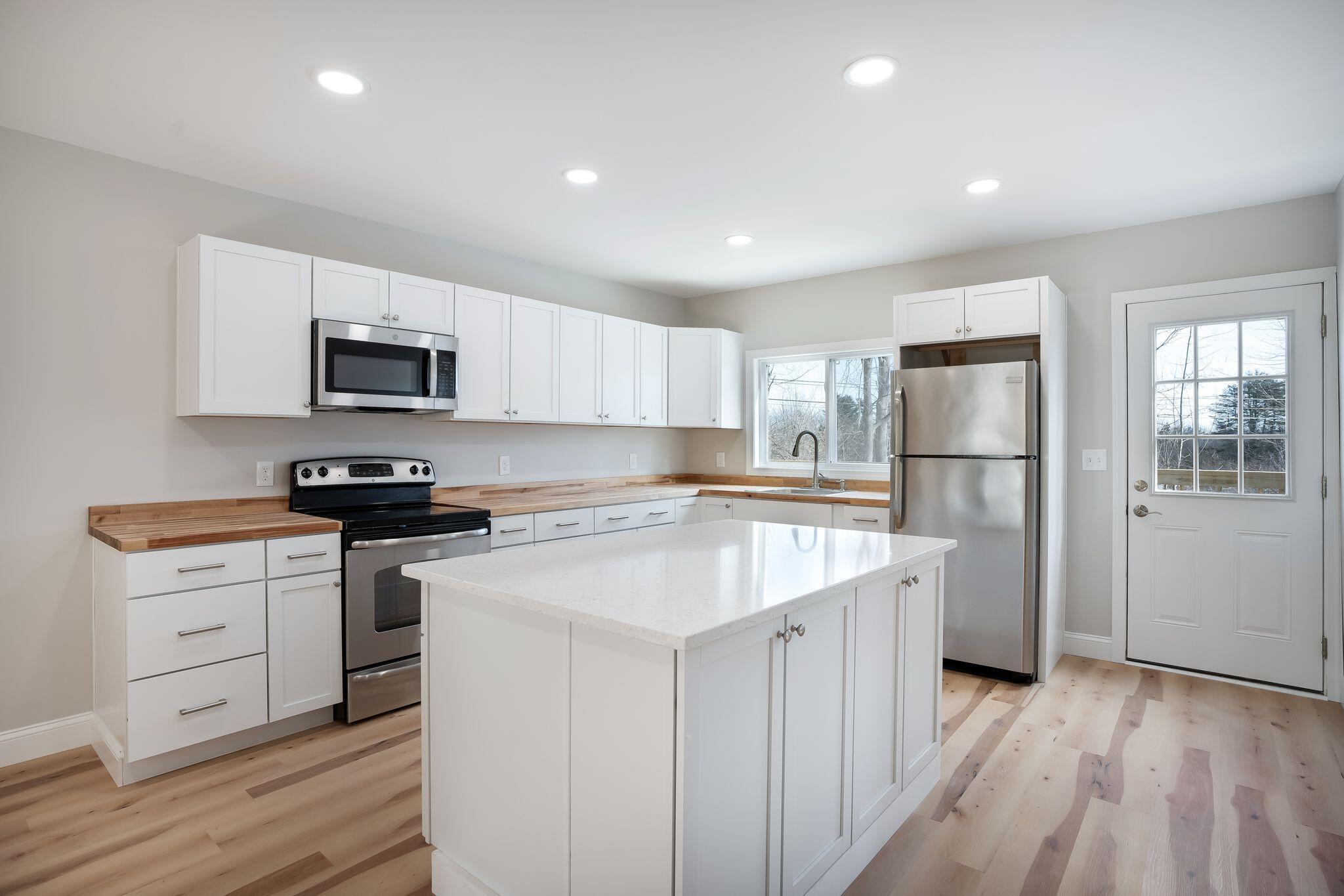 51 Marston Road Gardiner, ME 04345 - Photo 7 of 42 51 Marston Road