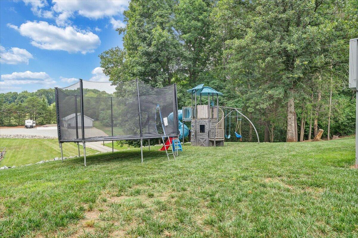363 Farmington Road Hardy, VA 24101 - Photo 47 of 73 56-MIB01059