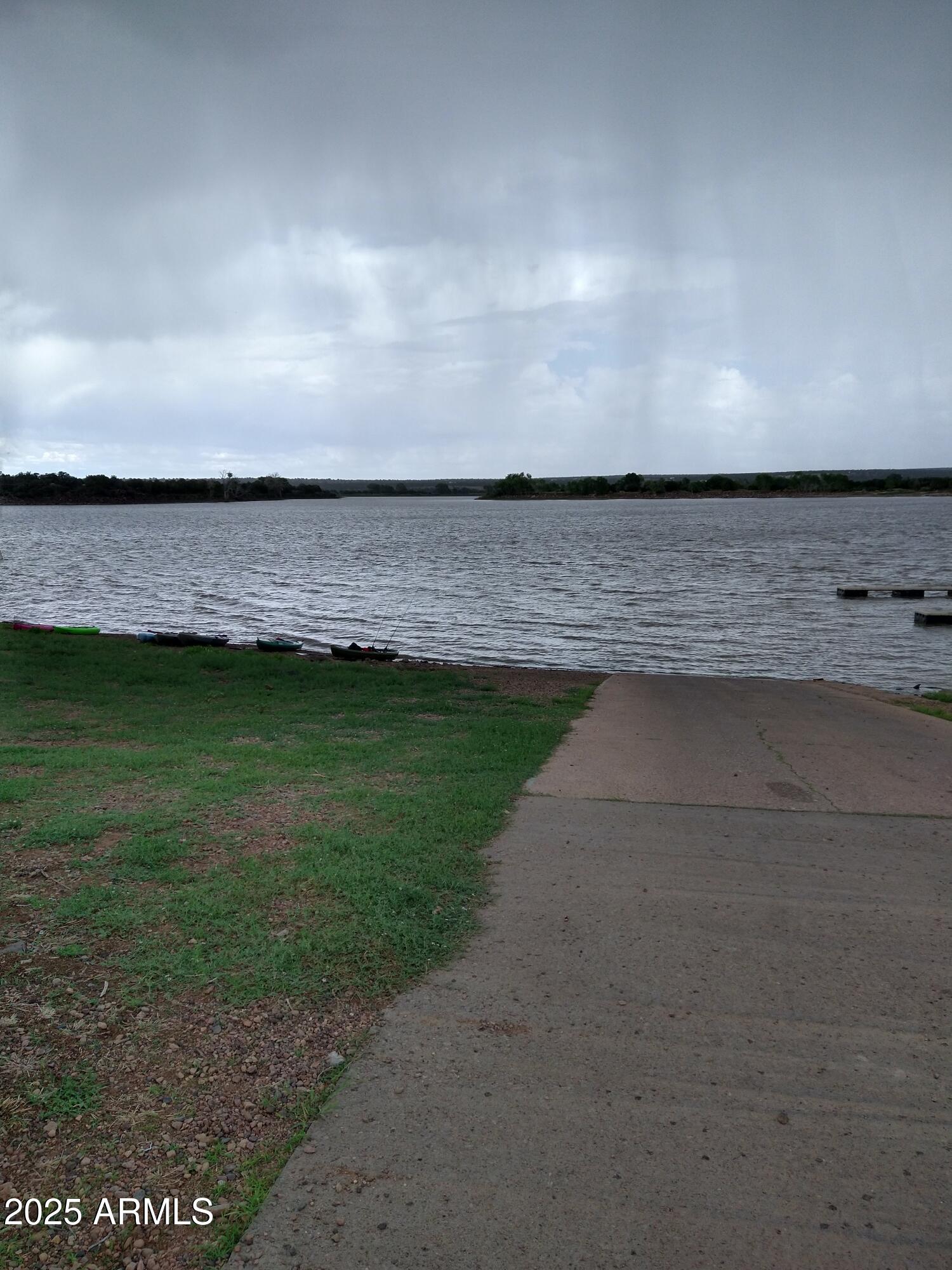 1827 Daggs Place, Unit 29 Show Low, AZ 85901 - Photo 21 of 22 a view of a ocean view