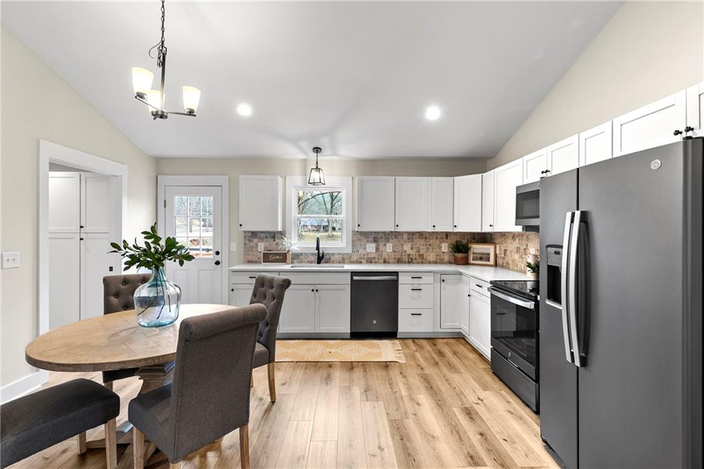 217 North Avenue Fairmount, GA 30139 - Photo 13 of 42