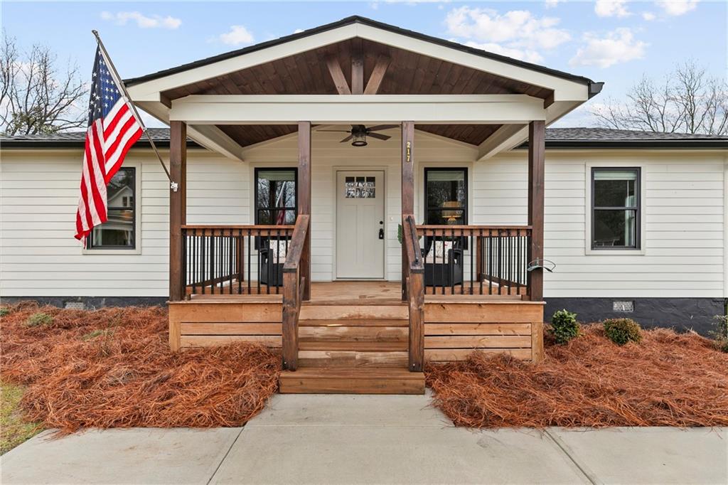 217 North Avenue Fairmount, GA 30139 - Photo 2 of 42
