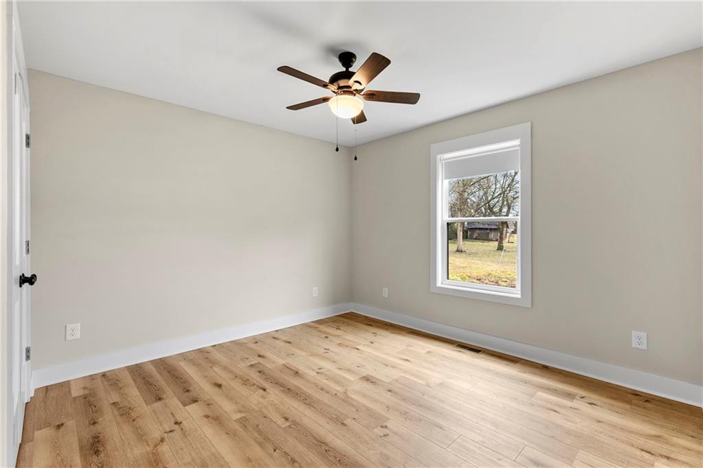 217 North Avenue Fairmount, GA 30139 - Photo 27 of 42