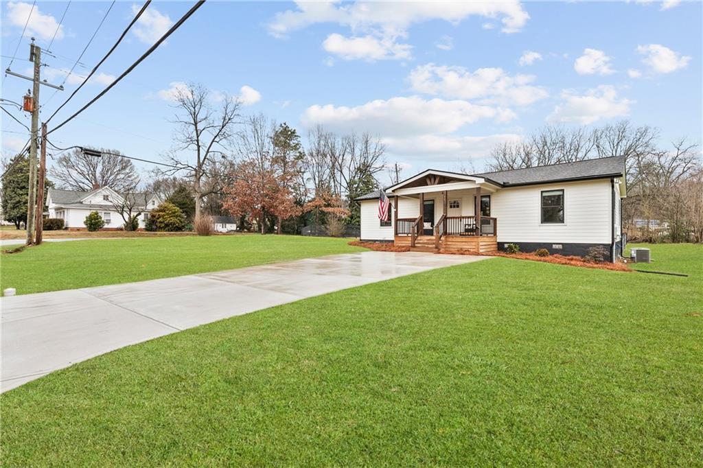 217 North Avenue Fairmount, GA 30139 - Photo 5 of 42