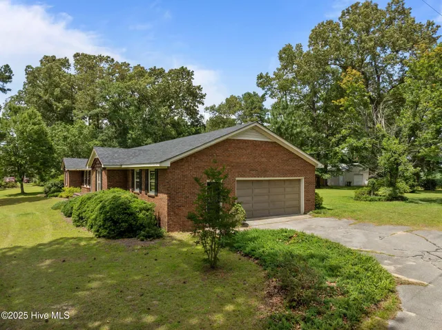 $330,000 | 4984 Highway 33, Tarboro, NC 27886