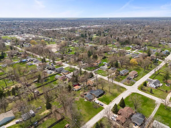 $280,000 | 5905 Lee Avenue, Downers Grove, IL 60516