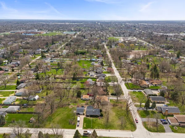 $280,000 | 5905 Lee Avenue, Downers Grove, IL 60516
