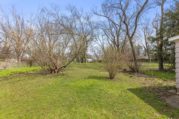 $280,000 | 5905 Lee Avenue, Downers Grove, IL 60516