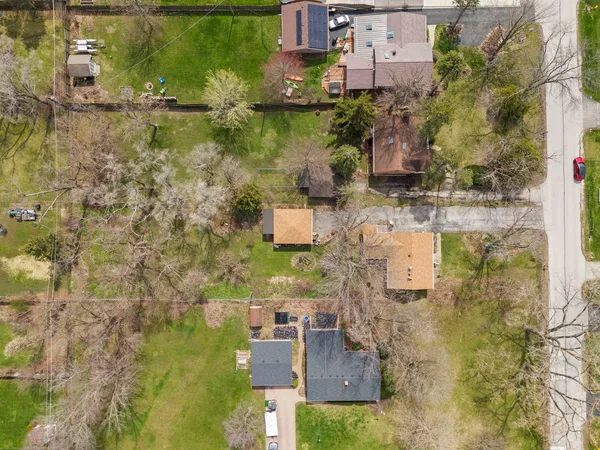 $280,000 | 5905 Lee Avenue, Downers Grove, IL 60516