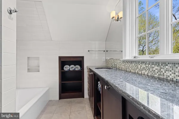 $1,975,000 | 185 Biddulph Road, Wayne, PA 19087
