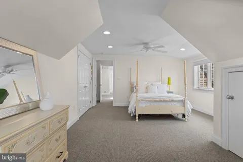 a picture of floor plan