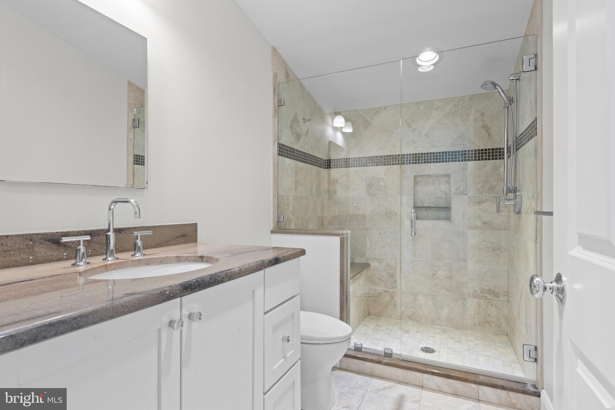 185 Biddulph Road Wayne, PA 19087 - Photo 51 of 77 bathroom to bed 3