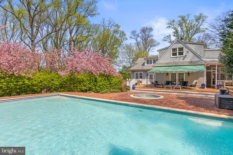 $1,975,000 | 185 Biddulph Road, Wayne, PA 19087