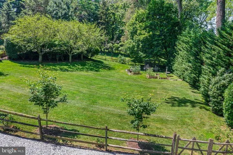 $1,975,000 | 185 Biddulph Road, Wayne, PA 19087