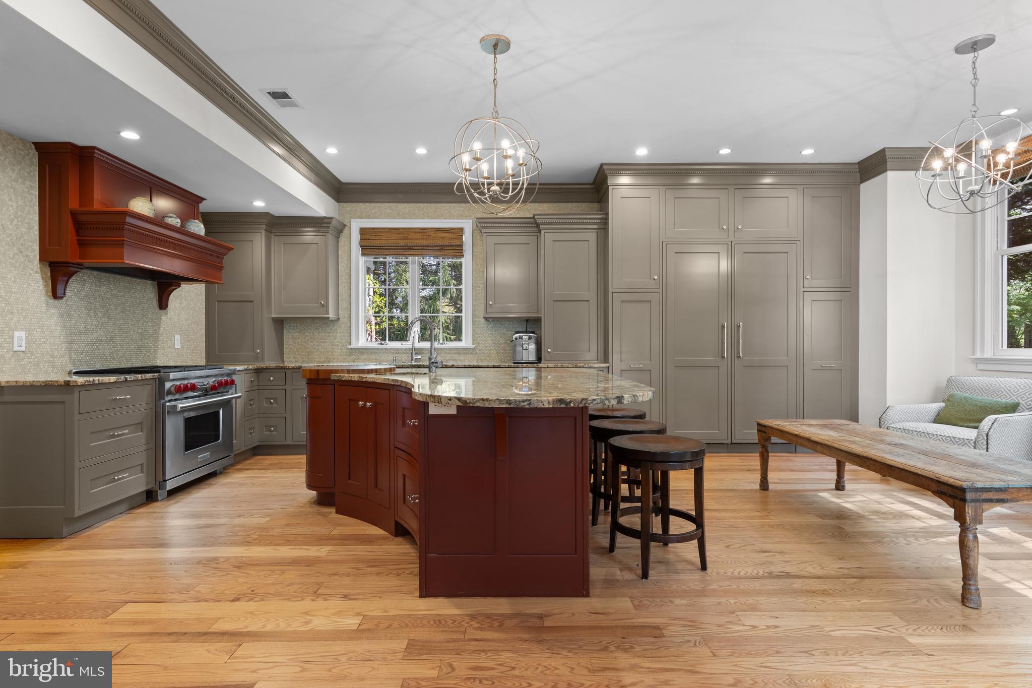 185 Biddulph Road Wayne, PA 19087 - Photo 9 of 77 Chef's kitchen with center island