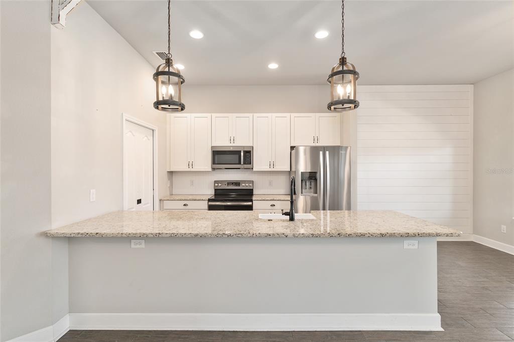 2556 Southwest 118th Terrace Gainesville, FL 32608 - Photo 20 of 62