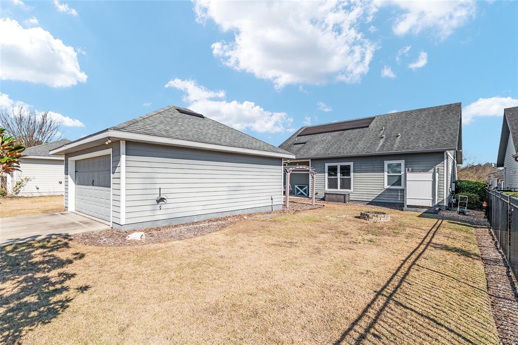 2556 Southwest 118th Terrace Gainesville, FL 32608 - Photo 55 of 62