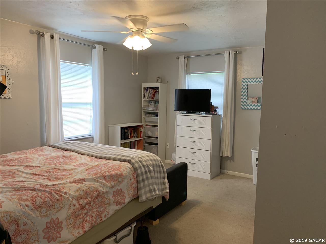 24706 Southwest 2 Road Newberry, FL 32669 - Photo 6 of 8 Gallery Image 6