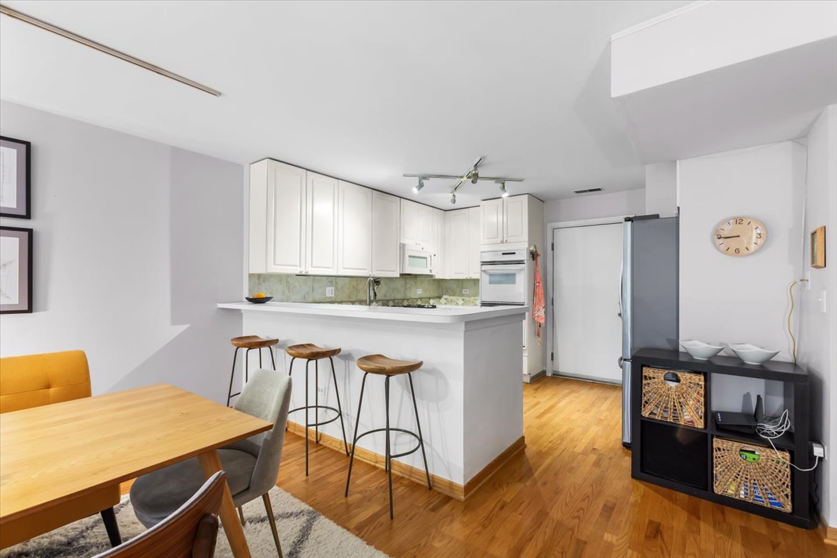 1812 South Federal Street, Unit 4 Chicago, IL 60616 - Photo 14 of 26