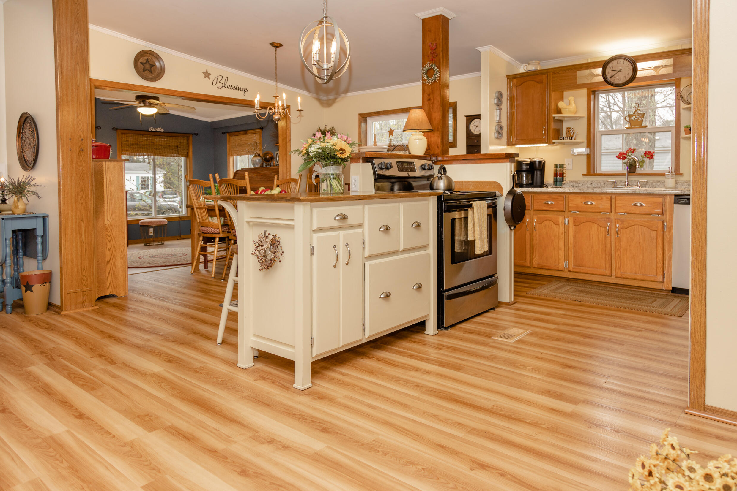 24 Chickadee Drive Alfred, ME 04002 - Photo 9 of 54 _H7A8859