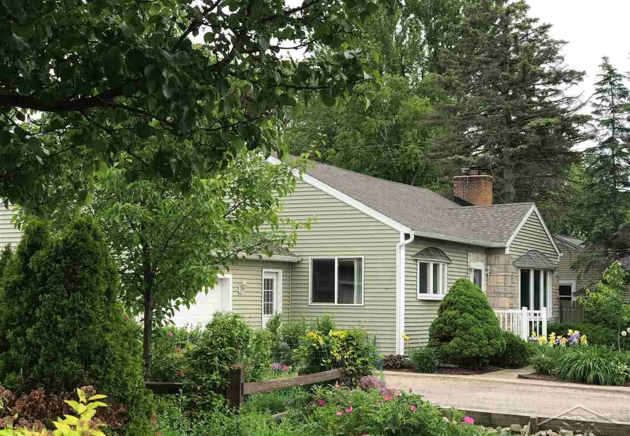 1416 North Center Road Saginaw, MI 48638 - Photo 6 of 55 31383611-5.JPG