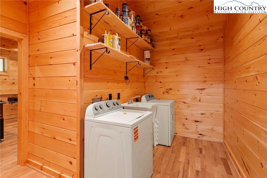 543 Broken Arrow Trail Boone, NC 28607 - Photo 33 of 46 a utility room with dryer and washer
