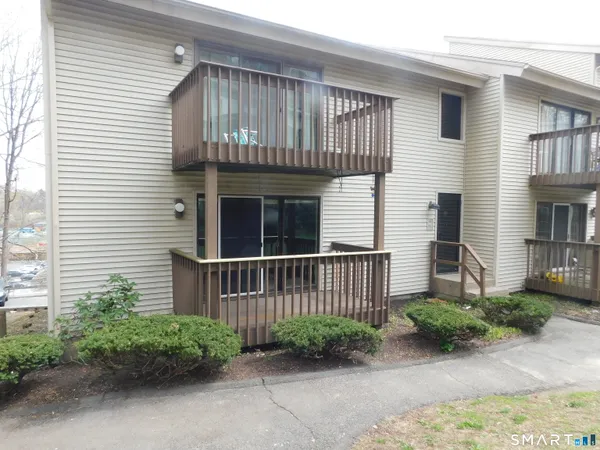 $274,700 | 38 Padanaram Avenue, Unit 1, Danbury, CT 06811