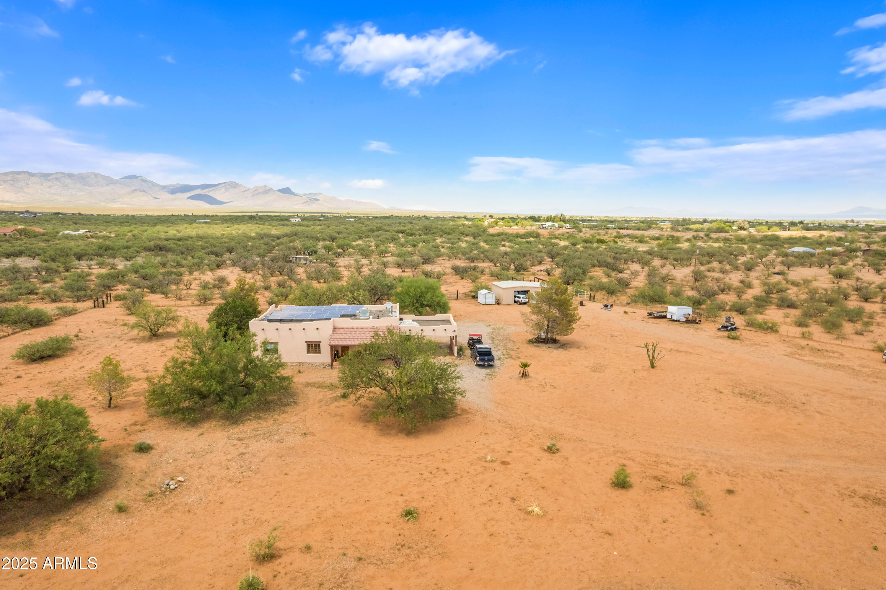 2031 W Cougar Pl, Huachuca City, AZ 85616 | MLS #6902885 | Compass