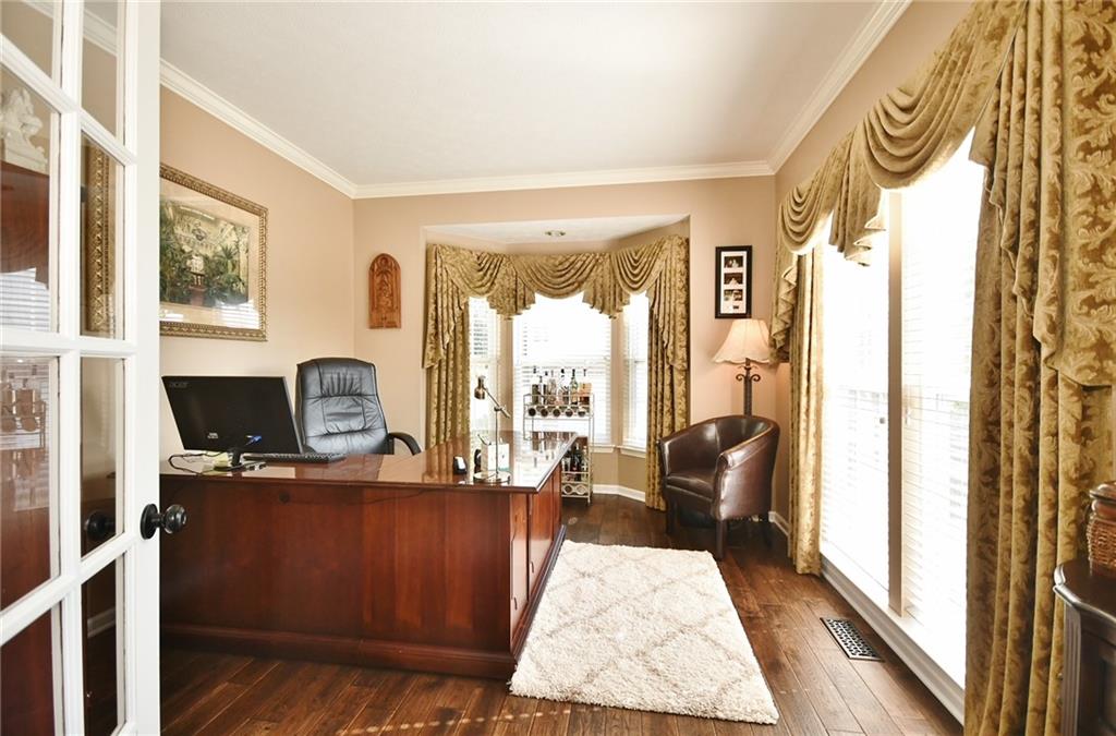 108 Brave Run Road Canonsburg, PA 15317 - Photo 2 of 20 Gallery Image 2