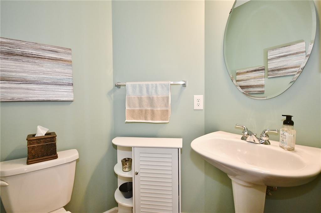 108 Brave Run Road Canonsburg, PA 15317 - Photo 7 of 20 Gallery Image 7