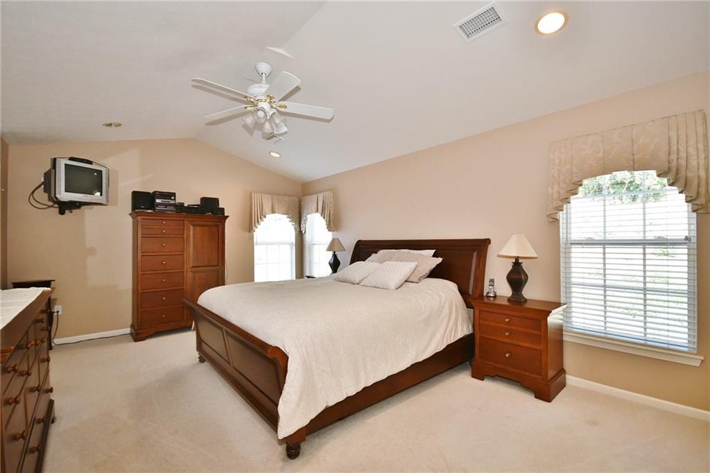 108 Brave Run Road Canonsburg, PA 15317 - Photo 8 of 20 Gallery Image 8