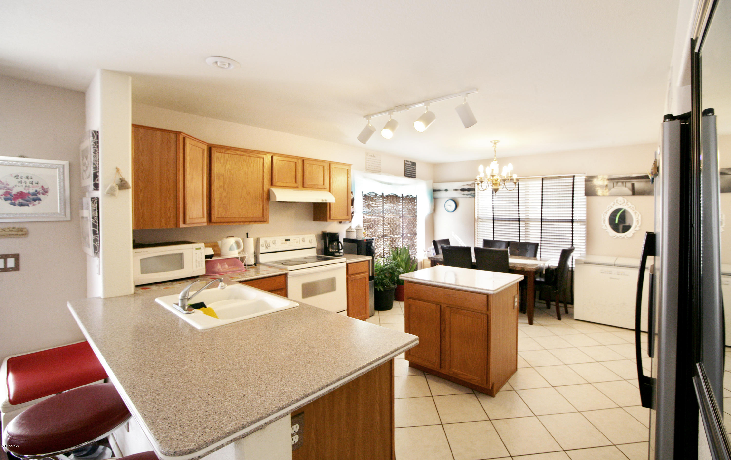 12705 Desert Flower Road Avondale, AZ 85392 - Photo 6 of 13 06_Kitchen 2