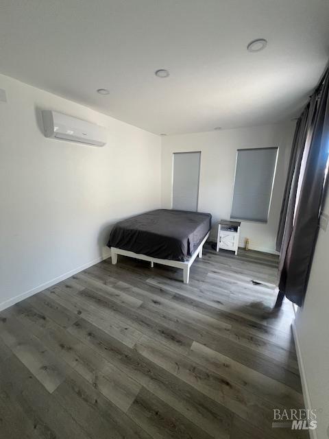718 Allender Way Rio Vista, CA 94571 - Photo 23 of 25 a living room with a bed furniture and a flat tv screen