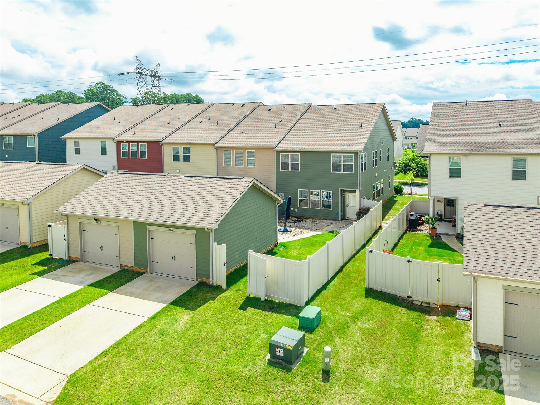 10922 Zac Hill Road Davidson, NC 28036 - Photo 32 of 42 Gallery Image 32