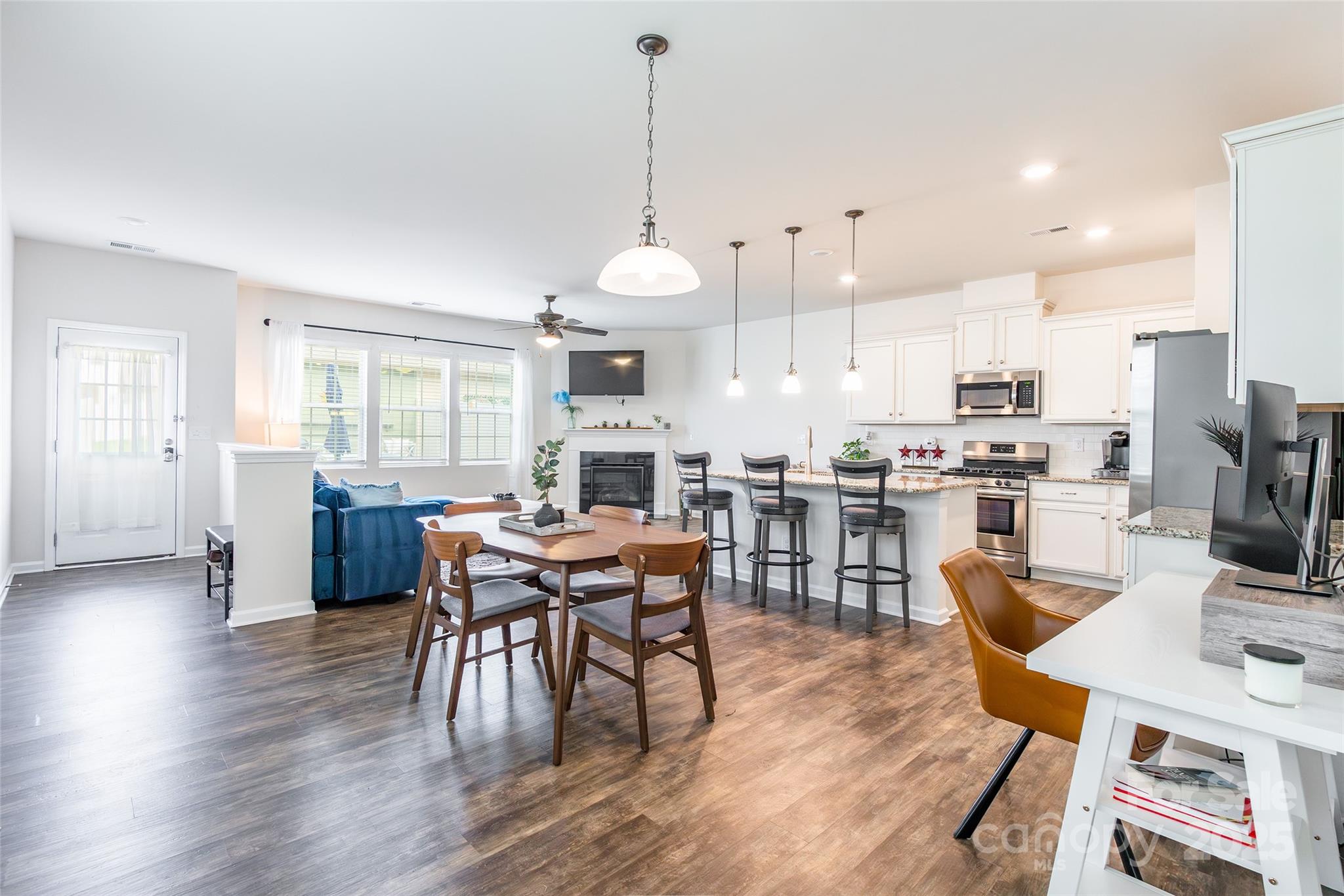 10922 Zac Hill Road Davidson, NC 28036 - Photo 7 of 42 Gallery Image 7