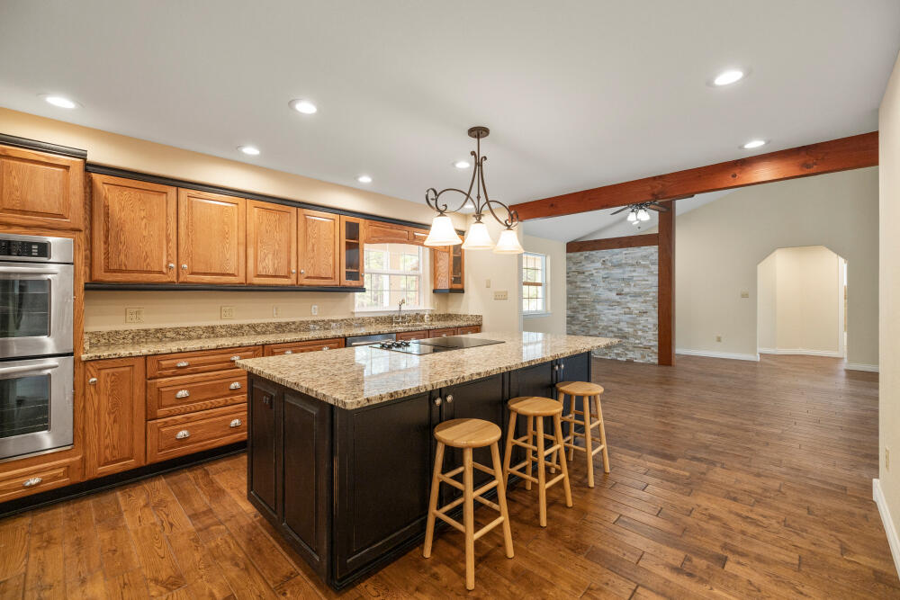 13423 Sprague River Road, Unit 1 Chiloquin, OR 97624 - Photo 18 of 46 Brand new SS appliances