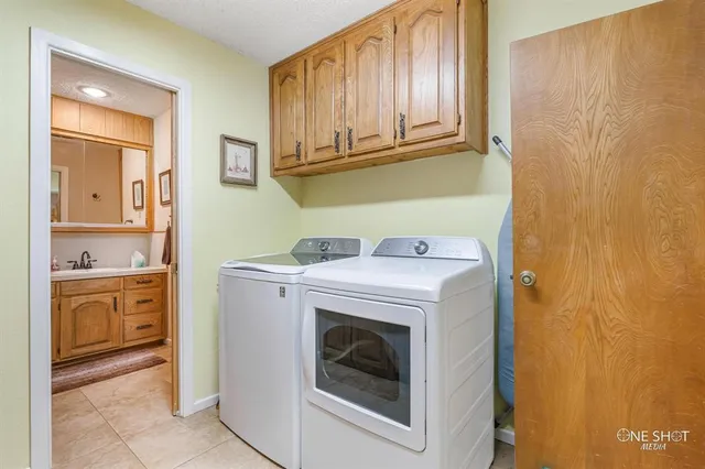 a bed room with bed and tv