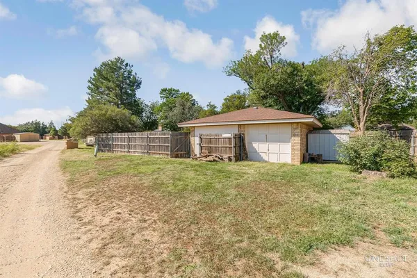 $290,000 | 5506 Cedar Creek Drive, Snyder, TX 79549
