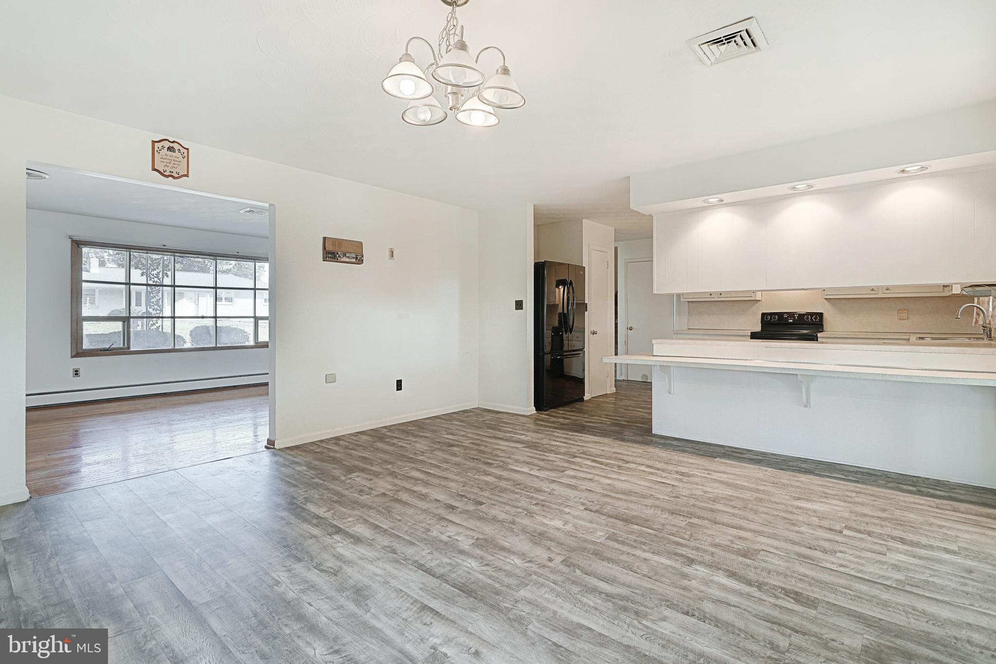 2300 Sunset Road York, PA 17406 - Photo 10 of 44 Gallery Image 10