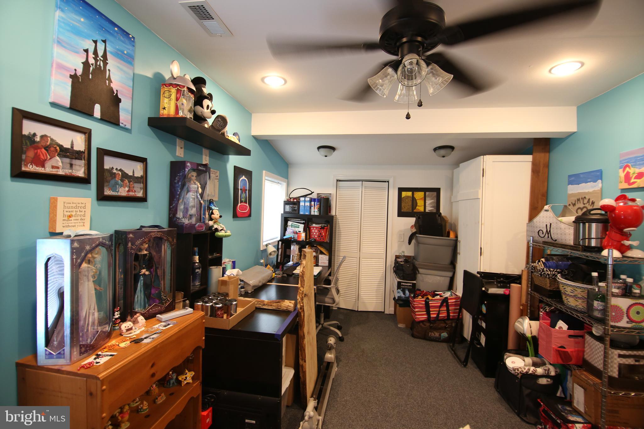 835 Edgemont Road Fairless Hills, PA 19030 - Photo 7 of 18 Gallery Image 7